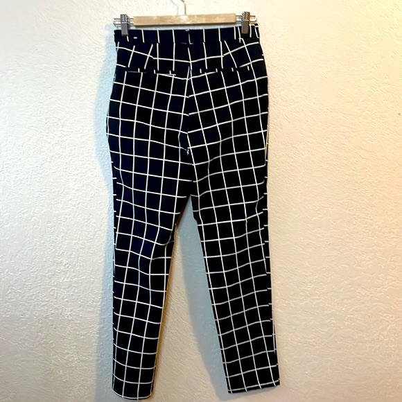 Forever 21 window pane stretch pants - Picture 2 of 6